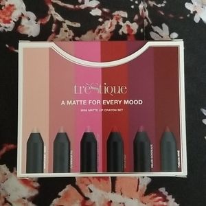 trèStique Mini Matte lip Crayon Set